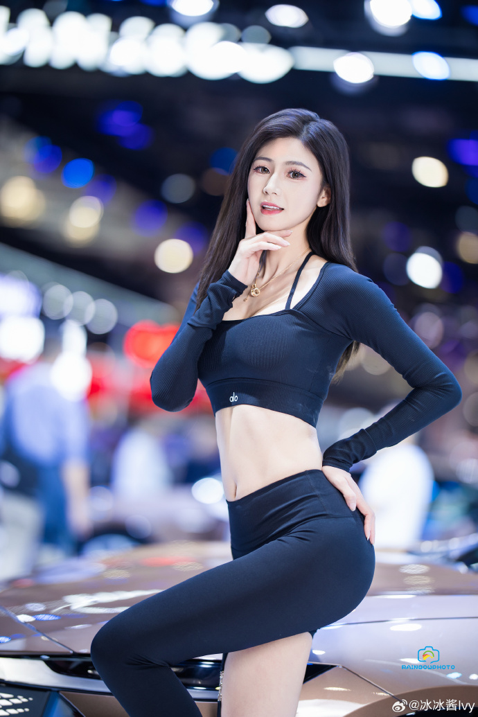 2025上海车展 车模小姐姐 冰冰酱 美女车模-第8张