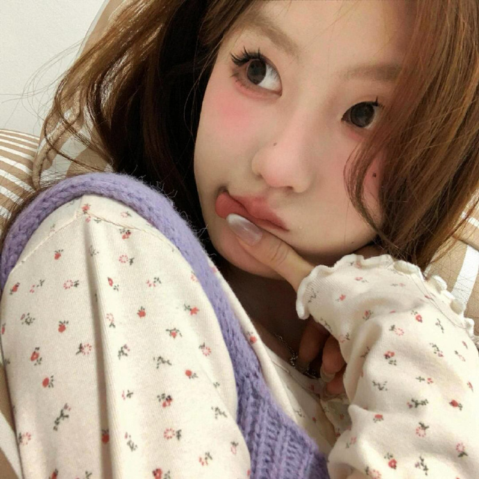 5月这些女生头像总有一张头像打动你 ​ 头像-第1张