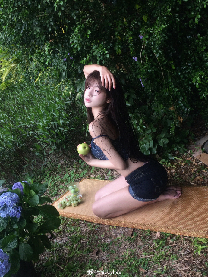 美女被雨淋湿的夏天 清纯妹子-第6张