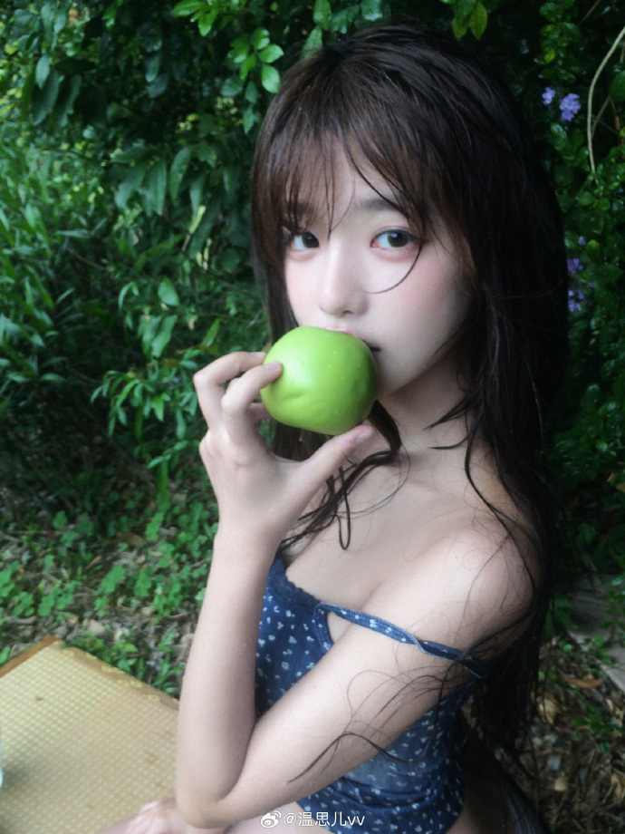 美女被雨淋湿的夏天 清纯妹子-第5张