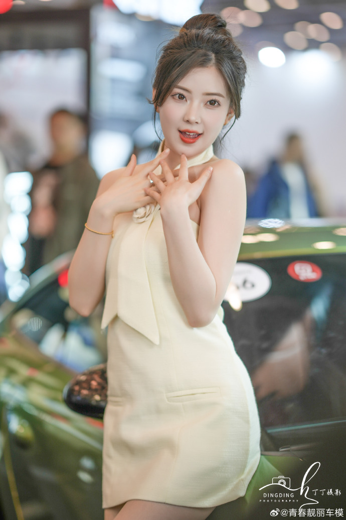 青春靓丽车模 春晓 美女车模-第7张