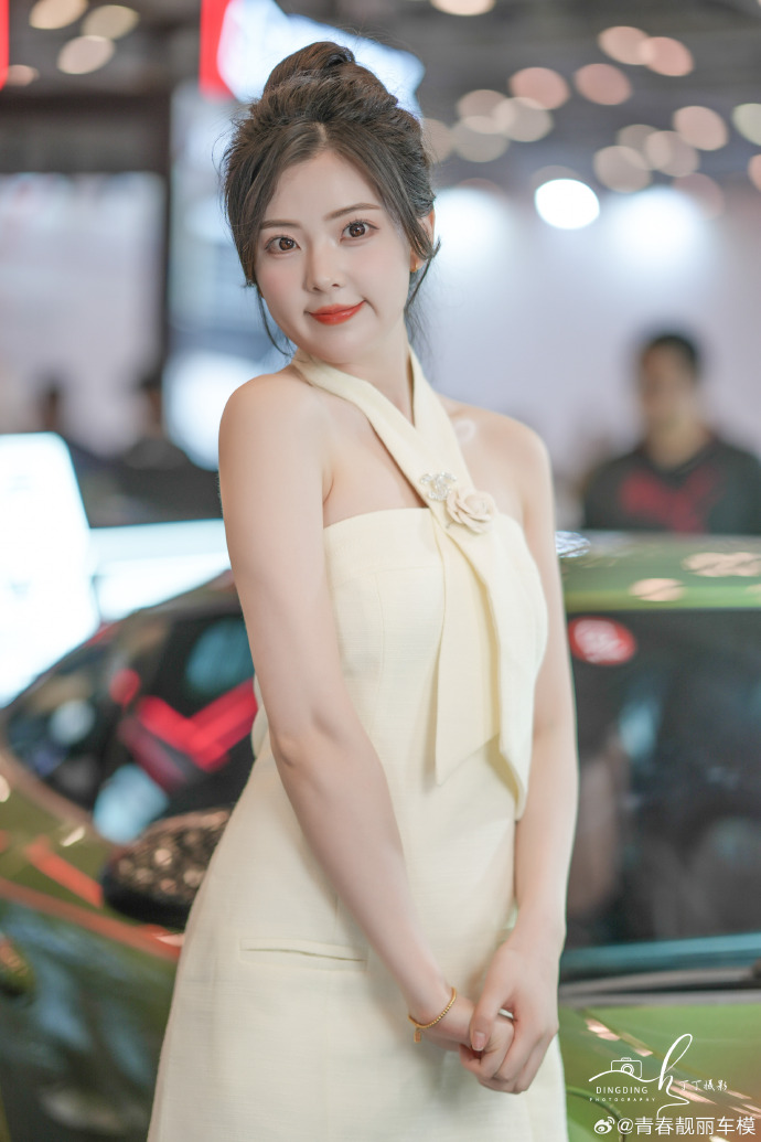 青春靓丽车模 春晓 美女车模-第6张