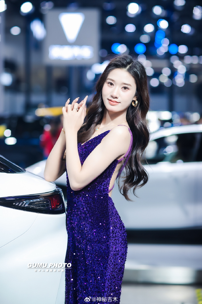 2025贵阳国际车展星途展台模特小姐姐 美女车模-第5张